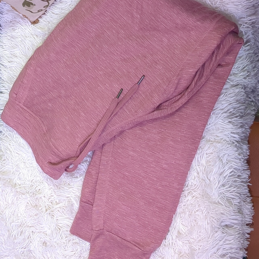 Pink joggers with full Sherpa lining - Picture 6 of 6